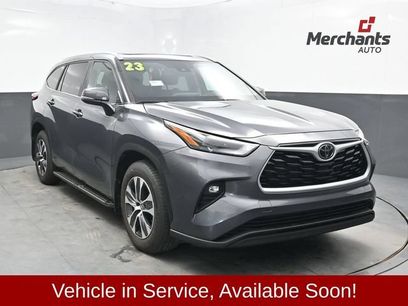Used 2023 Toyota Highlander XLE