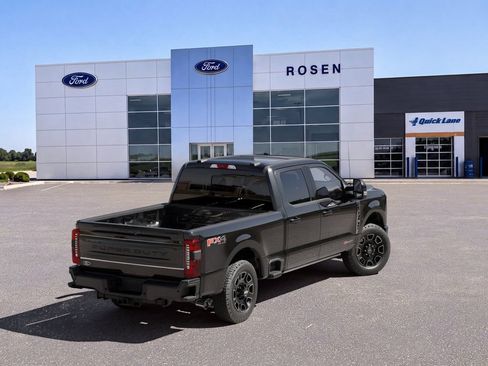 New 2026 Ford F350 Platinum w/ FX4 Off-Road Package AWD/4WD image 3