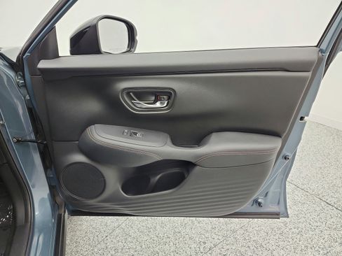 Used 2023 Honda HR-V Sport image 25