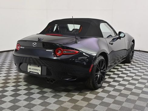 New 2026 MAZDA MX-5 Miata Club w/ Weather Package RWD image 6