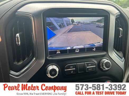 Certified 2021 GMC Sierra 1500 SLT w/ SLT Premium Plus Package AWD/4WD image 18
