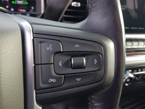 Used 2022 GMC Sierra 1500 SLE image 34