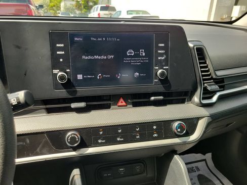 Certified 2024 Kia Sportage LX FWD image 26