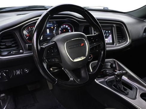 Used 2021 Dodge Challenger SXT AWD/4WD image 11