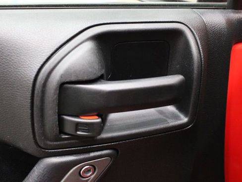 Used 2017 Jeep Wrangler Unlimited Sport image 16