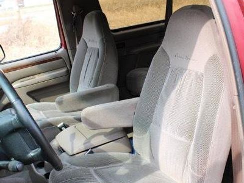 Used 1996 Ford Bronco Eddie Bauer image 10