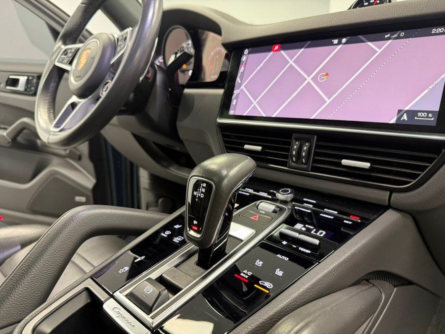 Used 2019 Porsche Cayenne S w/ Premium Plus Package AWD/4WD image 49