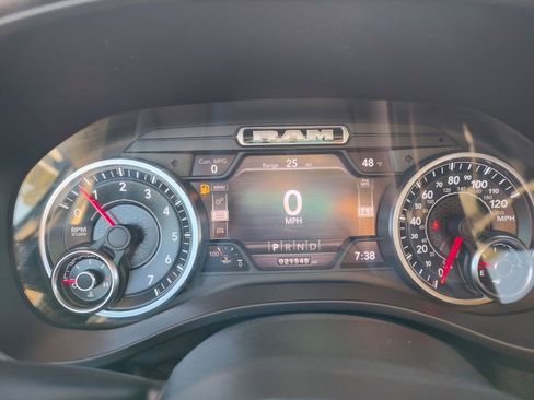 Used 2021 RAM 1500 Laramie w/ Off Road Group image 21