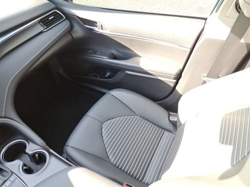 Certified 2024 Toyota Camry SE image 11