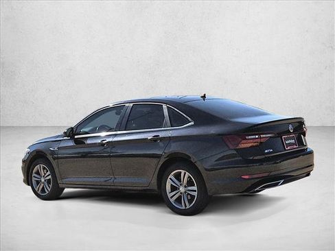 Used 2019 Volkswagen Jetta R-Line FWD image 8