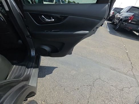 Used 2020 Nissan Rogue SL w/ Premium Package AWD/4WD image 29