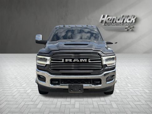 Used 2023 RAM 3500 Laramie AWD/4WD image 3