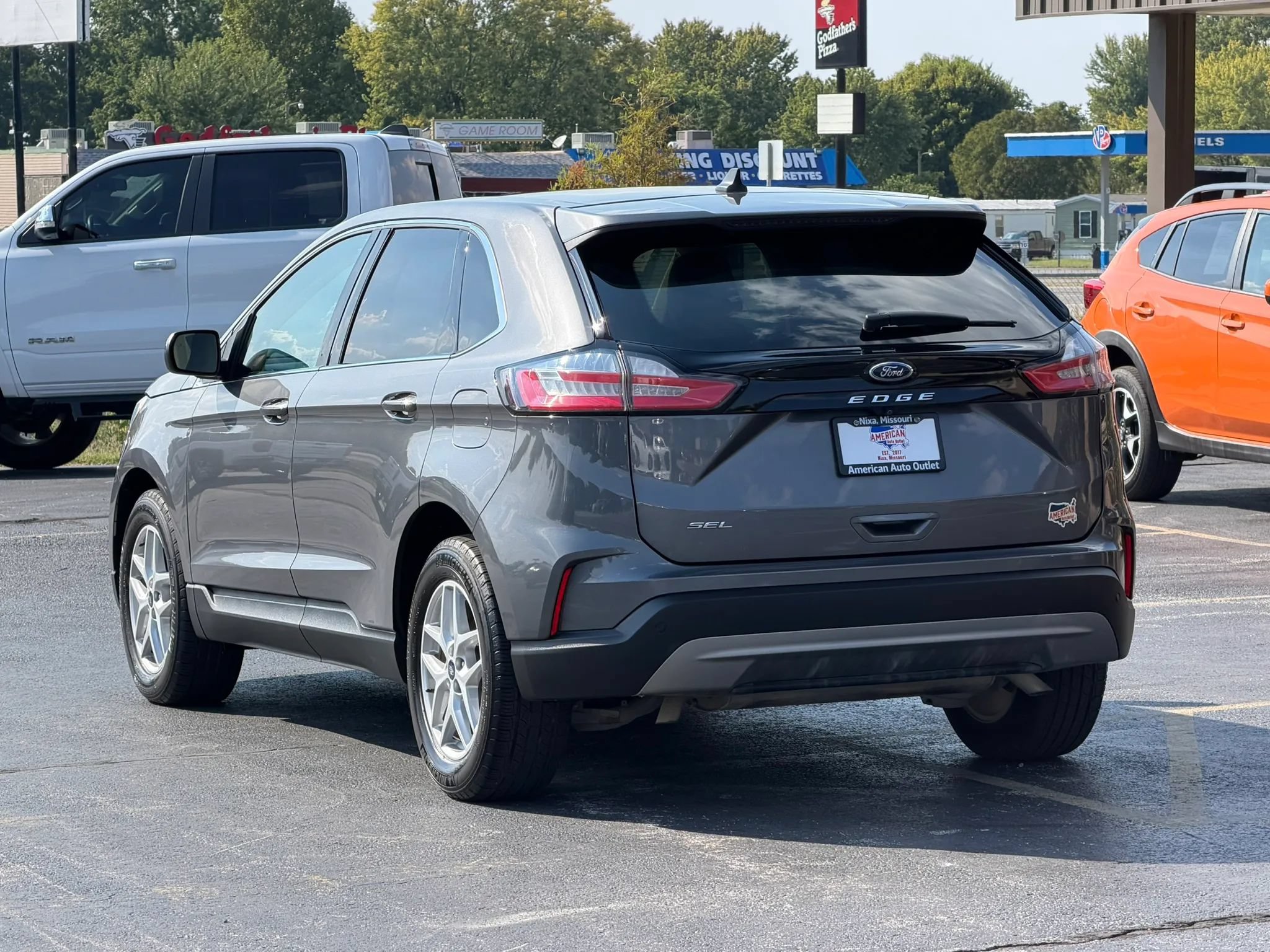 Used 2021 Ford Edge SEL FWD image 11
