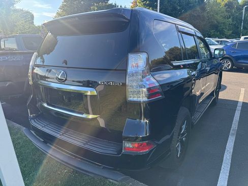 Used 2023 Lexus GX 460 Premium w/ Premium Package AWD/4WD image 3