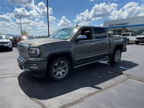 Used 2018 GMC Sierra 1500 Denali w/ Denali Ultimate Package image 4