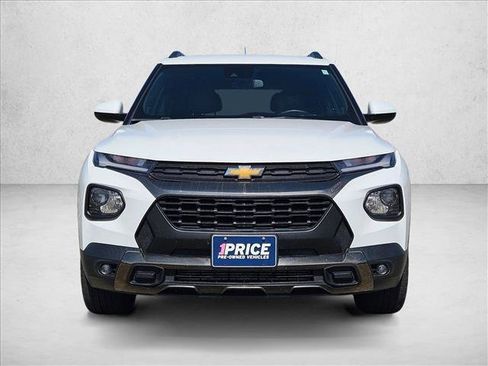 Certified 2023 Chevrolet TrailBlazer ACTIV AWD/4WD image 2