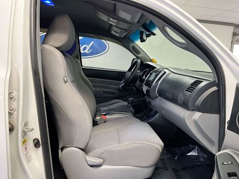 Used 2013 Toyota Tacoma 4x4 Double Cab w/ TRD Off-Road Pkg image 21