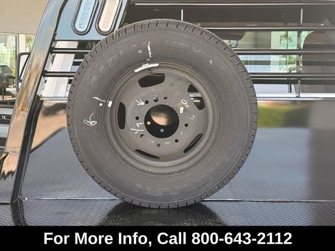 New 2025 RAM 3500 Tradesman AWD/4WD image 37