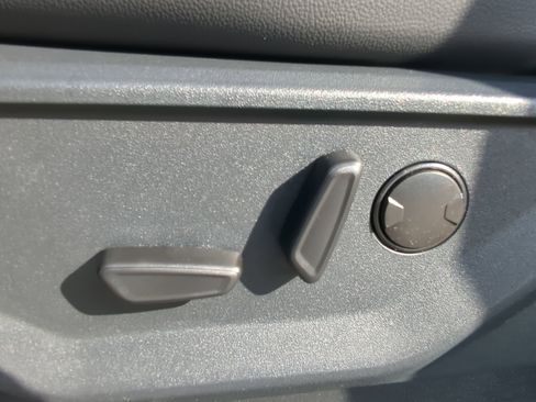 New 2026 Ford F350 Lariat w/ Black Appearance Package image 52