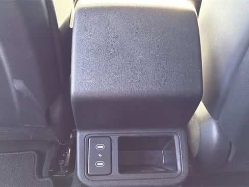 Certified 2025 Kia K4 GT-Line image 13