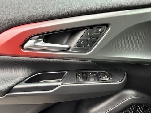 New 2026 Chevrolet Equinox EV RS FWD image 11