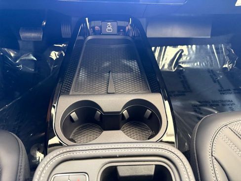 New 2025 Ford Mustang Mach-E Premium image 36