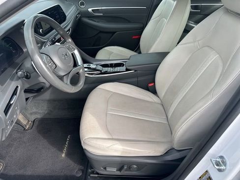 Used 2020 Hyundai Sonata Limited w/ Cargo Package image 10