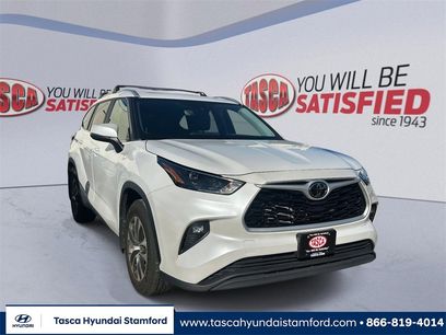 Used 2023 Toyota Highlander XLE