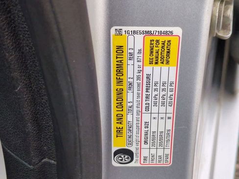 Used 2018 Chevrolet Cruze LT w/ Convenience Package image 35