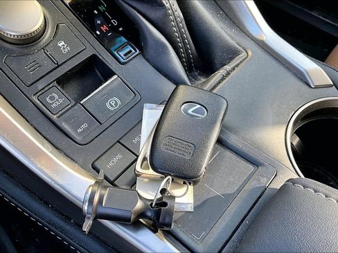 Used 2015 Lexus NX 200t FWD w/ Premium Package image 11