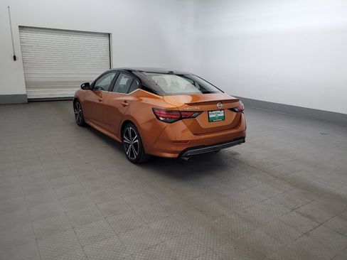 Used 2022 Nissan Sentra SR w/ SR Premium Package FWD image 5