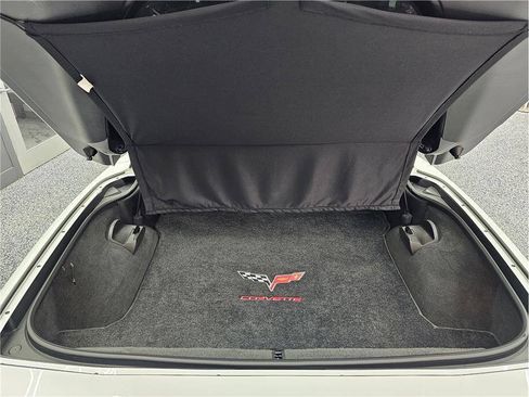 Used 2011 Chevrolet Corvette Coupe w/ Preferred Equipment Group RWD image 10