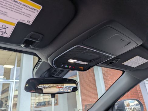 New 2026 Chevrolet Equinox RS image 25