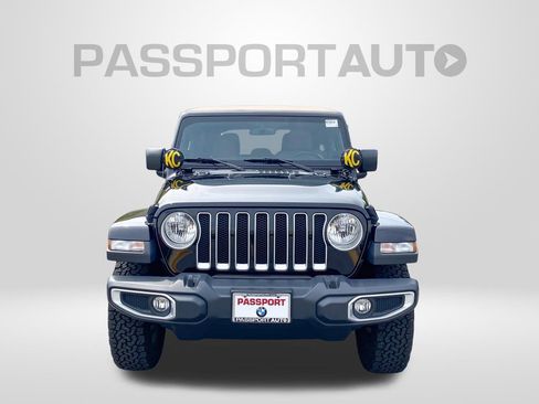 Used 2020 Jeep Wrangler Unlimited Sahara AWD/4WD image 10