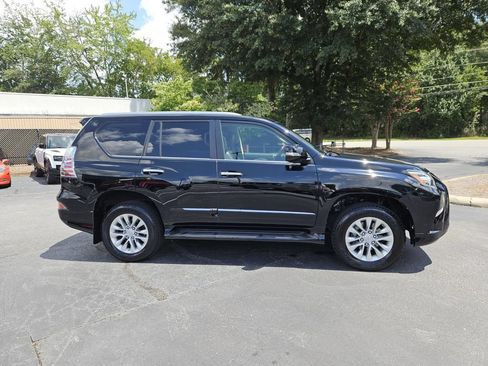 Used 2016 Lexus GX 460 w/ Premium Package AWD/4WD image 2