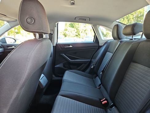 Used 2024 Volkswagen Jetta S image 25