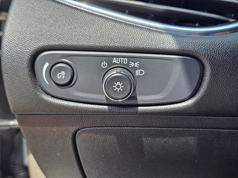 Used 2024 Chevrolet Malibu LT image 18