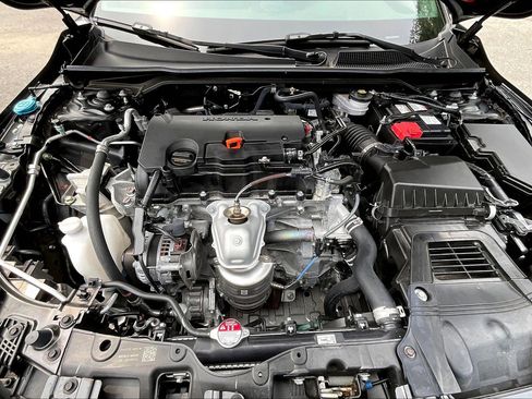 Used 2024 Honda Civic Sport image 9