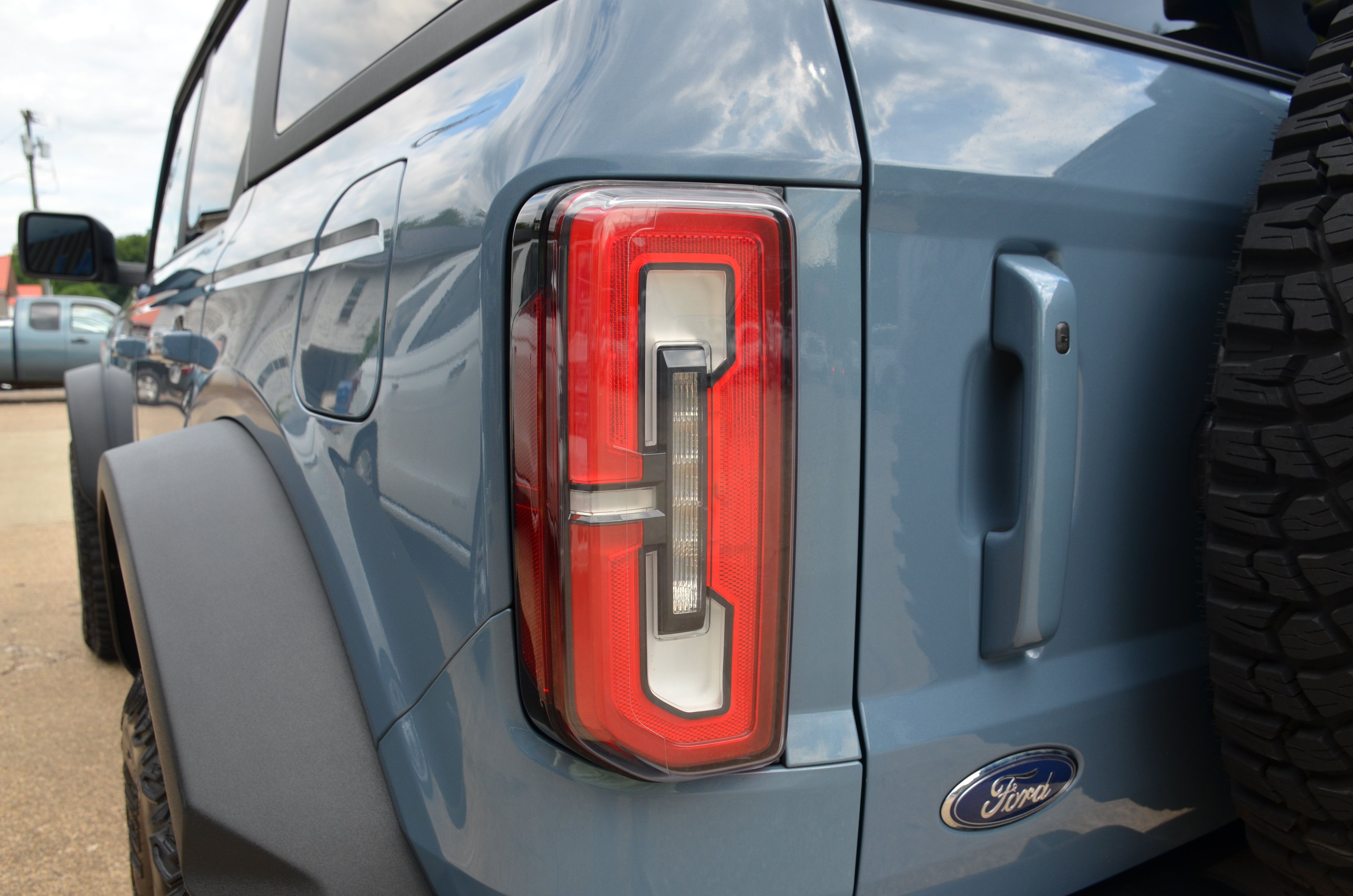 Used 2023 Ford Bronco Outer Banks w/ Sasquatch Package AWD/4WD image 10