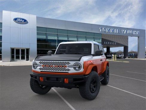 New 2025 Ford Bronco Stroppe Edition image 2