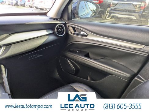 Used 2018 Alfa Romeo Stelvio Sport w/ Quick Order Package 22J Sport image 18
