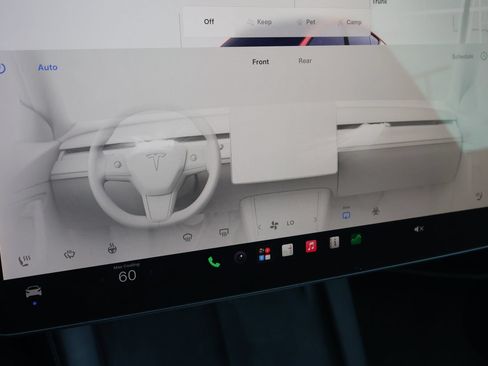 Used 2023 Tesla Model Y Long Range AWD/4WD image 18