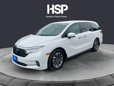 Certified 2024 Honda Odyssey EX-L image 1