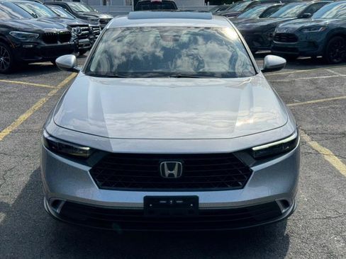 Used 2023 Honda Accord EX image 8