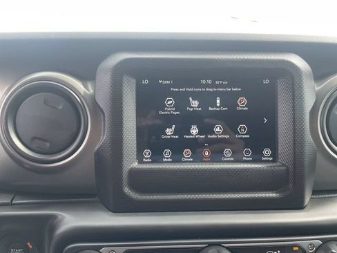 Used 2023 Jeep Wrangler Unlimited w/ Cold Weather Group AWD/4WD image 24
