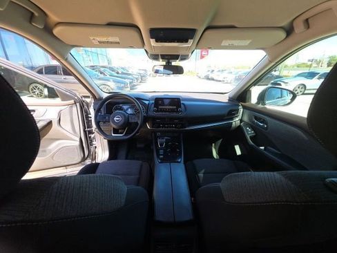 Used 2023 Nissan Rogue SV image 26