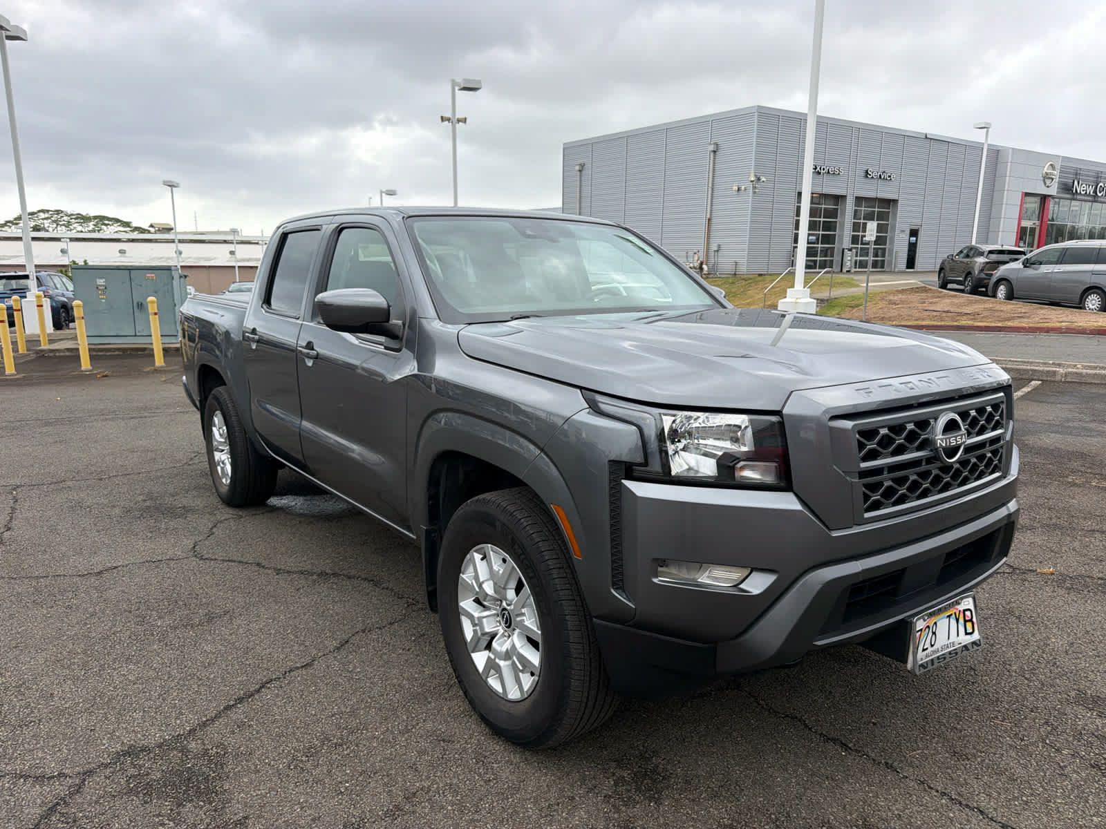 Used 2023 Nissan Frontier SV w/ SV Convenience Package AWD/4WD image 2