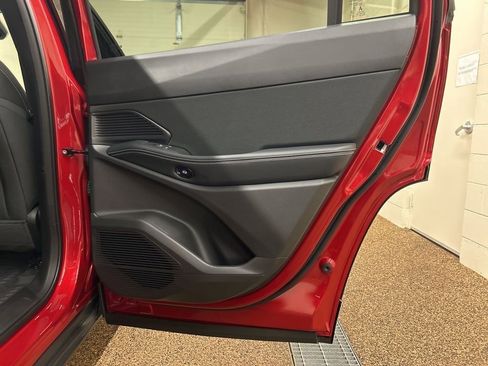 New 2026 Jeep Cherokee Laredo image 15