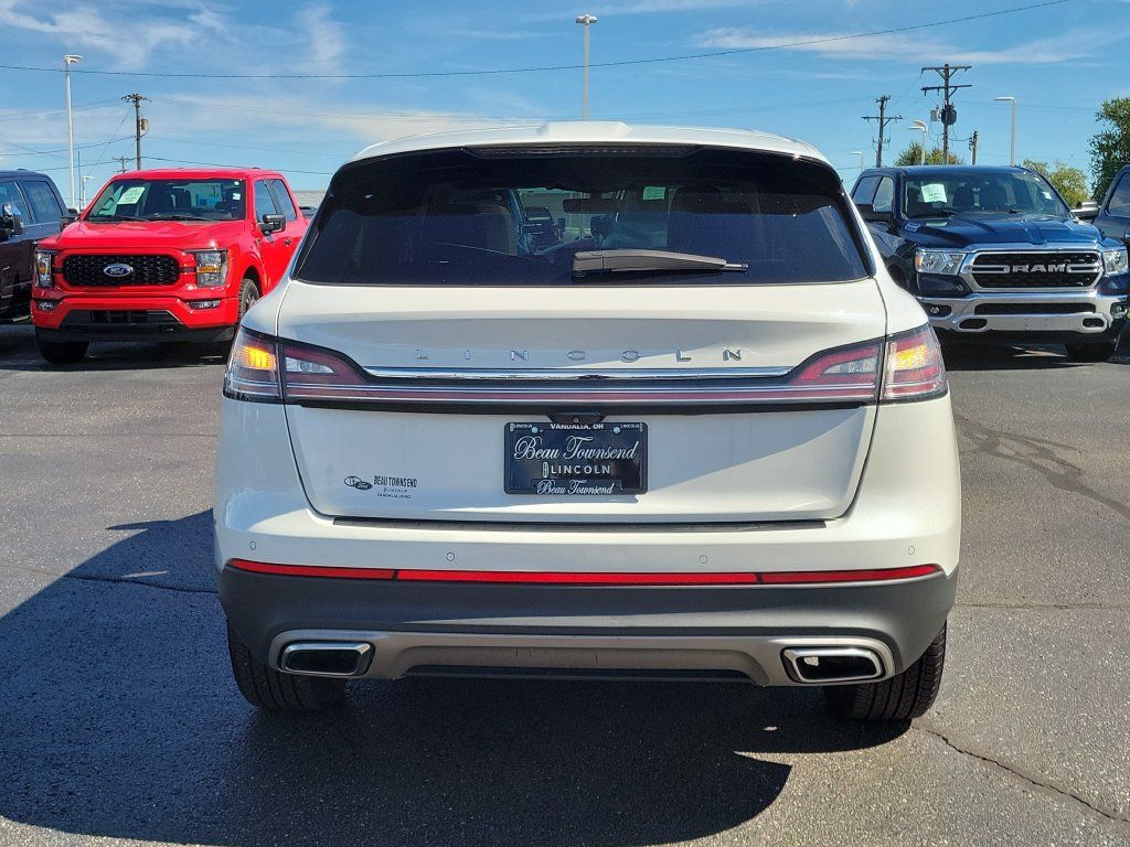 Certified 2023 Lincoln Nautilus Reserve AWD/4WD image 5