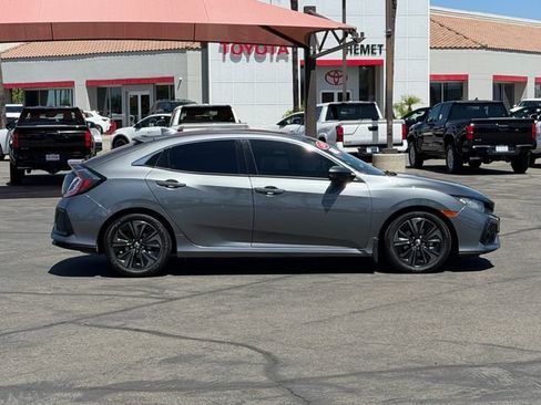 Used 2019 Honda Civic EX image 4